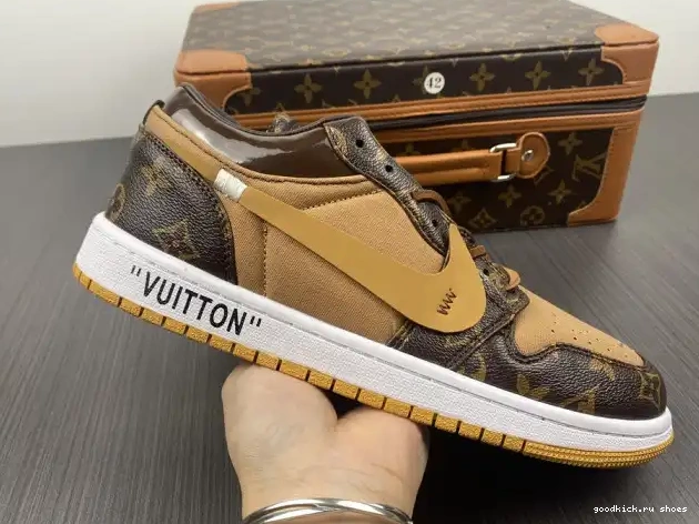 1 x AJ1 Air Jordan OW Off-Louis LOW 0601